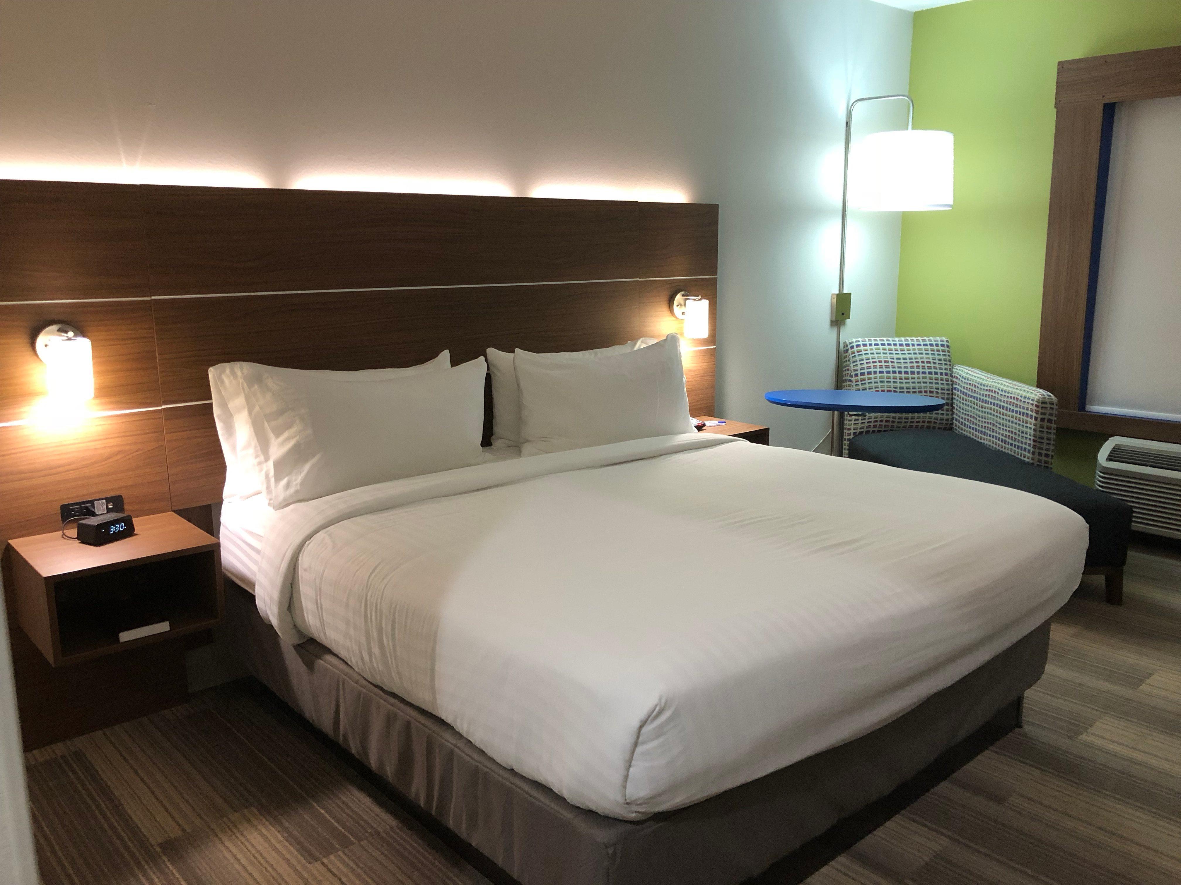 Holiday Inn Express & Suites Pineville-Alexandria Area מראה חיצוני תמונה